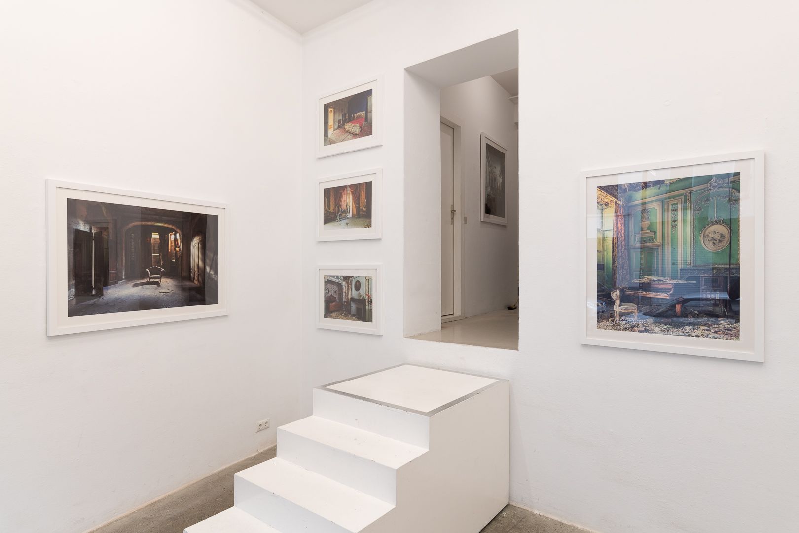 Isolamento by Gina Soden - Secondary Image